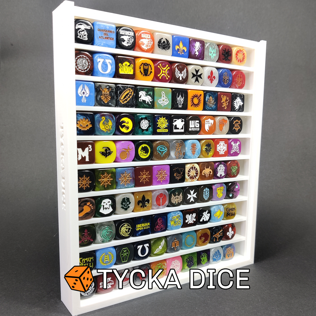 100 - Compact Premium Dice Display Cases