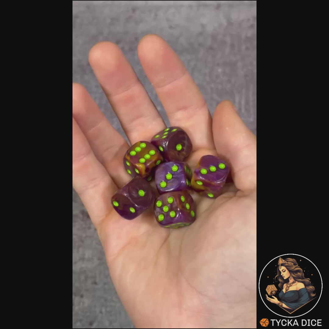 CHROMA Venom Dice - Product Video | TYCKA DICE