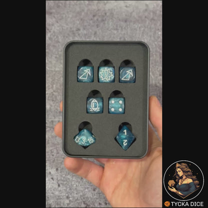 Fantasy Football Dice Classic Blue - Product Video | TYCKA DICE
